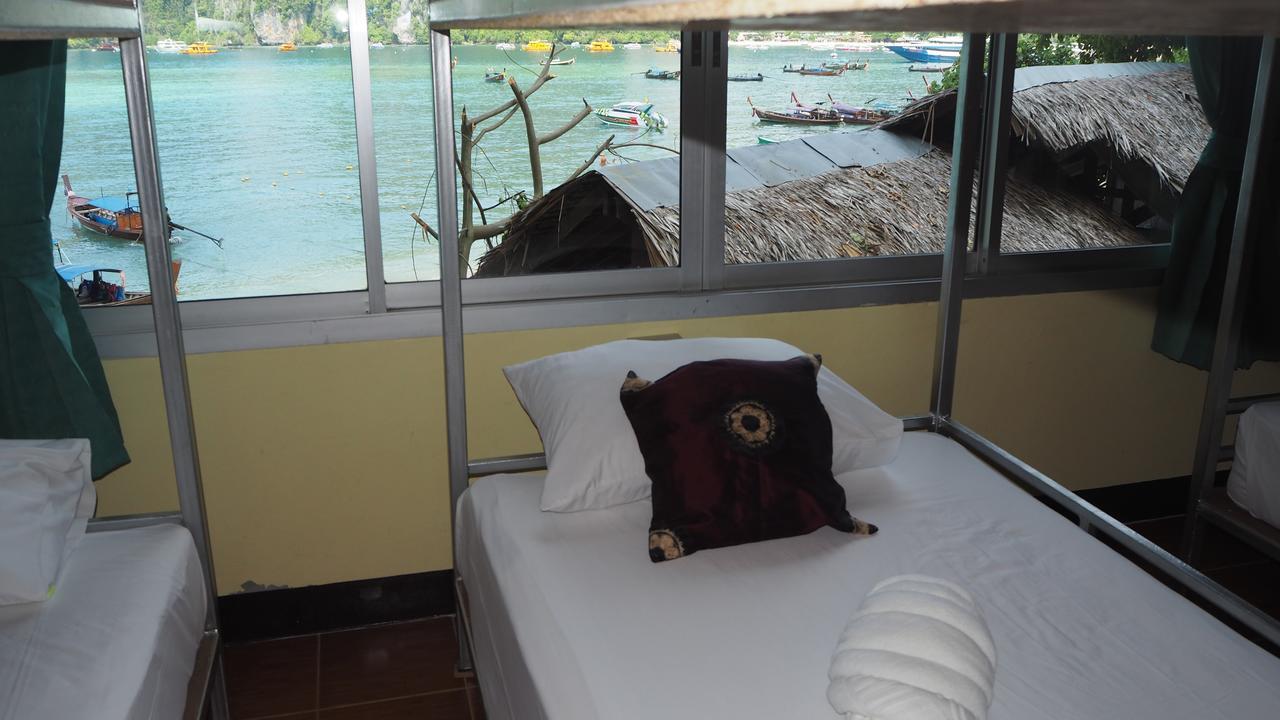 Chaokoh Phi Phi Hostel Exterior photo
