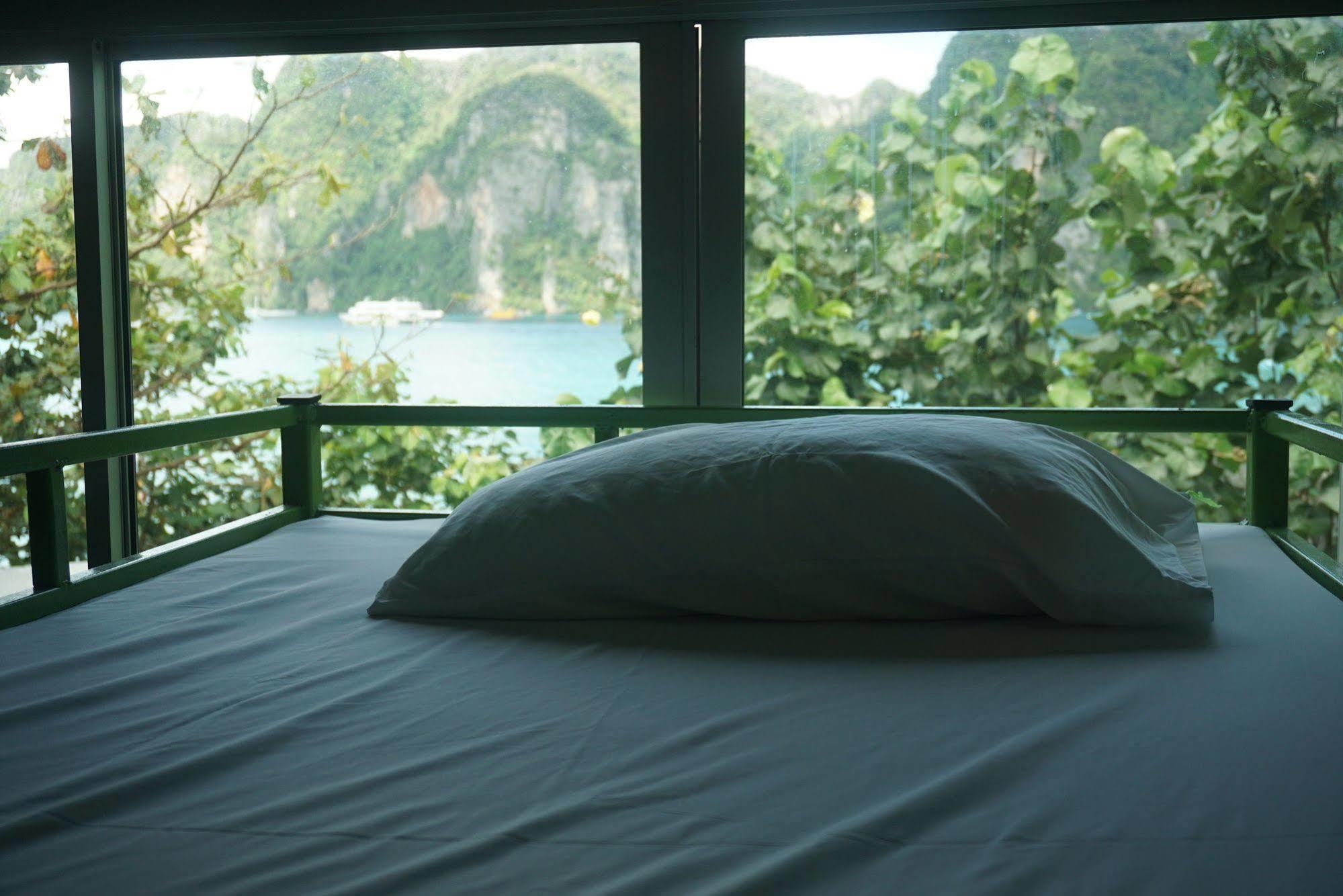 Chaokoh Phi Phi Hostel Exterior photo